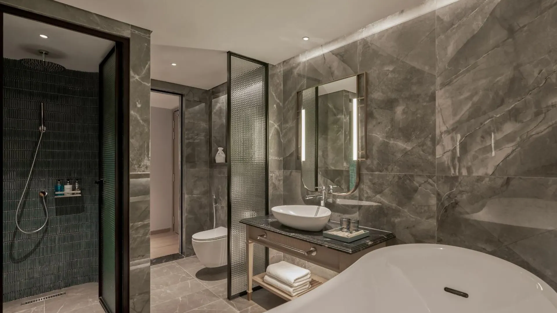 La Siesta Premium Saigon Central Ho Či Minovo Město 5*,  Vietnam