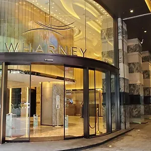 Wharney 4*, Hongkong Kina