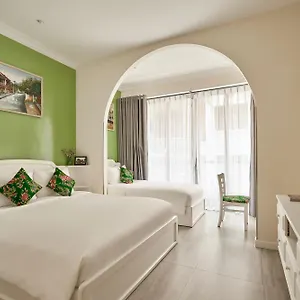 Chez Mimosa Bed & Breakfast