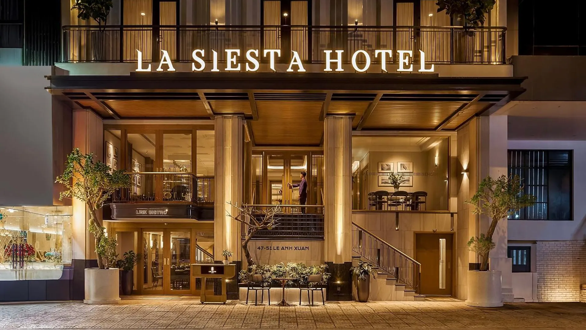 La Siesta Premium Saigon Central Ho Chi Minh City 5*,