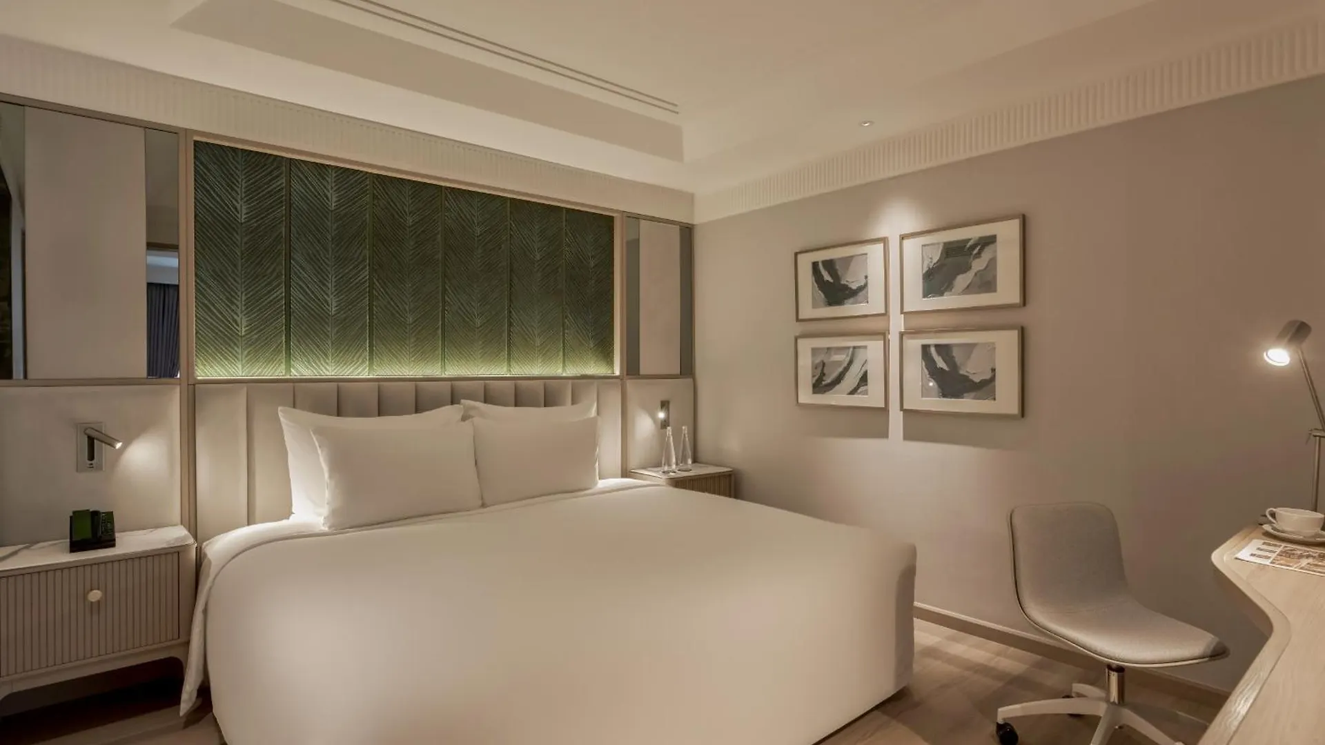 La Siesta Premium Saigon Central Ho Chi Minh City 5*,