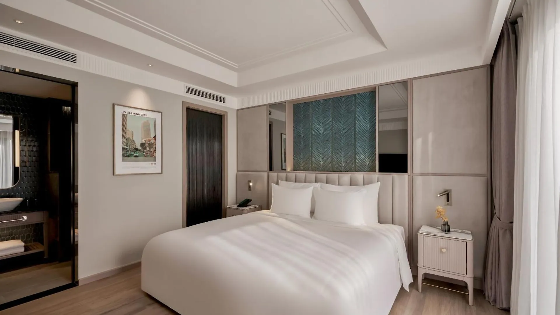 Hotel La Siesta Premium Saigon Central Ho Chi Minh City