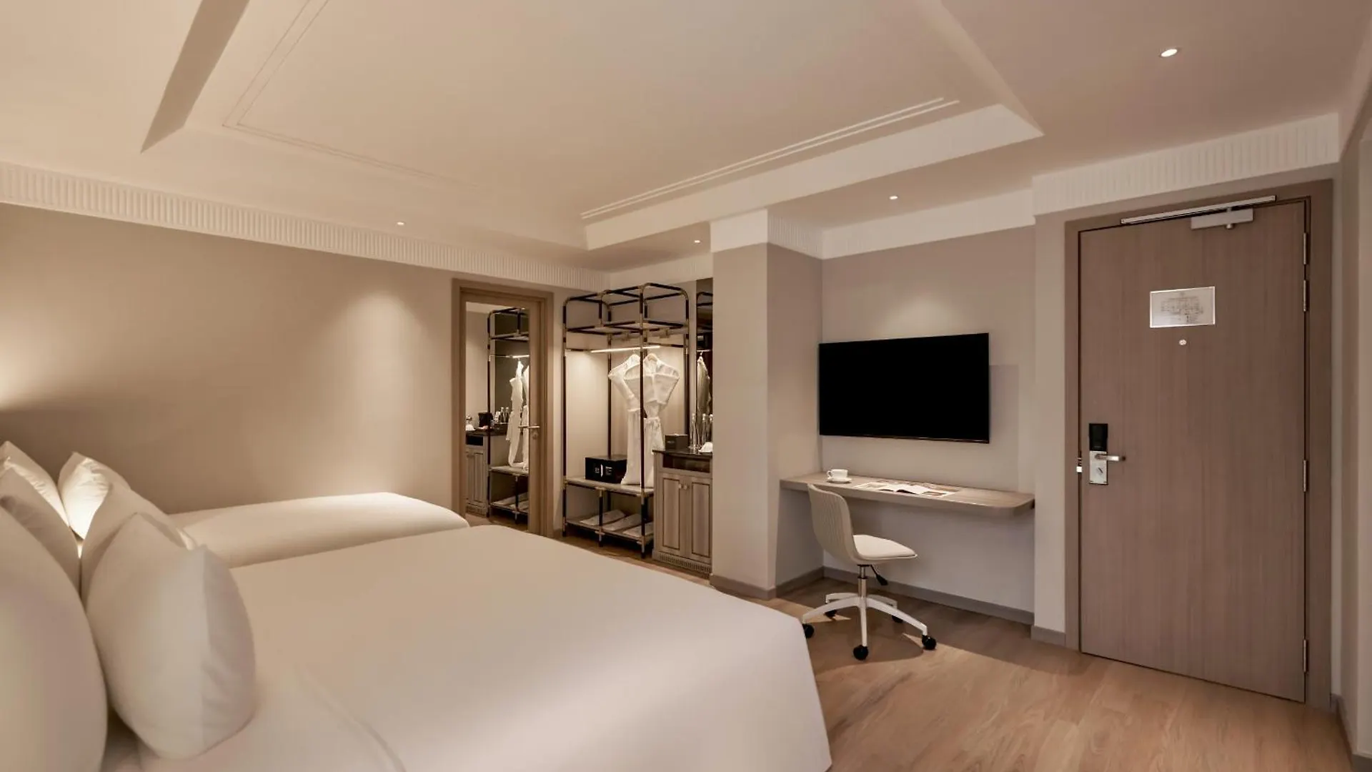 La Siesta Premium Saigon Central Ho Chi Minh City