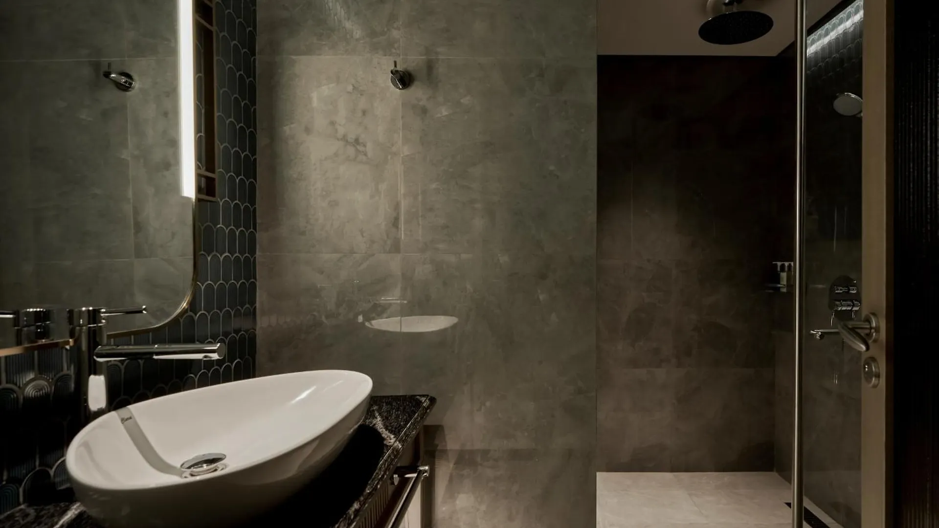 La Siesta Premium Saigon Central Ho Chi Minh City